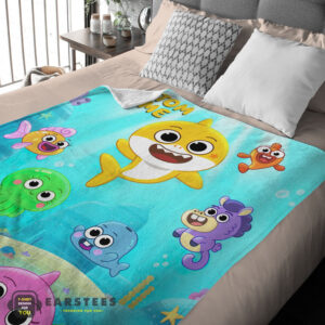 Good Baby Shark & Friends Poster Yellow Text Blanket Fleece Customized Blanket