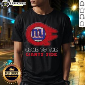 Awesome Star Wars New York Giants T-Shirt featuring iconic characters for fans of both franchises.