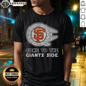 Good Star Wars Come To The San Francisco Giants Side T-Shirt featuring a unique design for baseball and Star Wars fans.