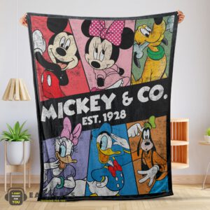 Good Vintage Mickey & Co Est 1928 Blanket