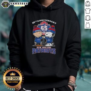 Awesome Charlie Brown X Snoopy 65th Anniversary hoodie featuring New England Patriots logo, perfect for football fans.