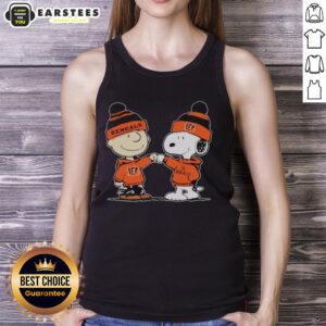 Alt Text: Cute Cincinnati Bengals Snoopy and Charlie Brown best friends tank top featuring playful cartoon design.