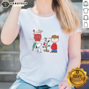 Good Classic Christmas A Very Charlie Brown Tree Ladies Tee featuring a whimsical tree design for festive holiday cheer.