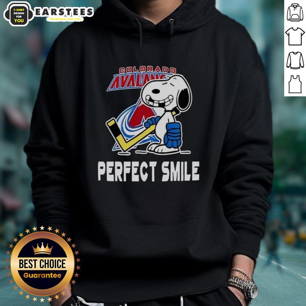 Good Colorado Avalanche Hockey Snoopy hoodie featuring a perfect smile design, perfect for fans and cold weather.