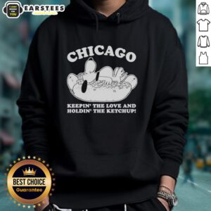 Hot Chicago Snoopy hoodie featuring a playful design of Snoopy holding ketchup, perfect for casual wear and Peanuts fans.