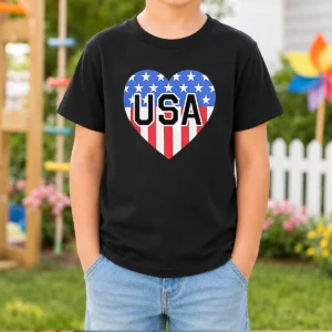 Pretty USA Heart Flag Emblem Patriotic Kids T-Shirt
